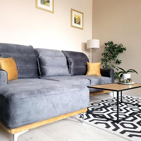 Cozy 2 Room Apartment In The Oldtown Of Klaipėda Dış mekan fotoğraf