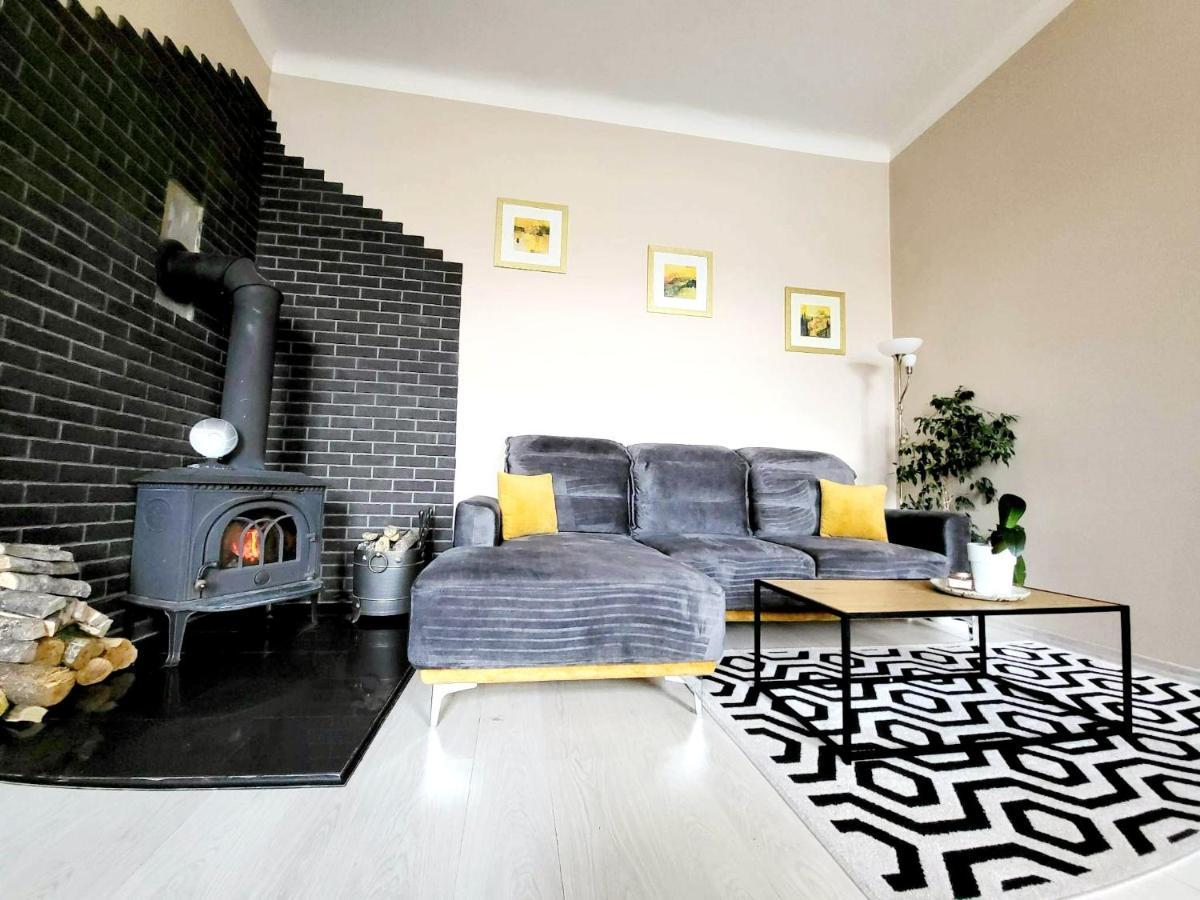 Cozy 2 Room Apartment In The Oldtown Of Klaipėda Dış mekan fotoğraf