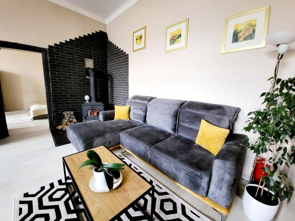 Cozy 2 Room Apartment In The Oldtown Of Klaipėda Dış mekan fotoğraf